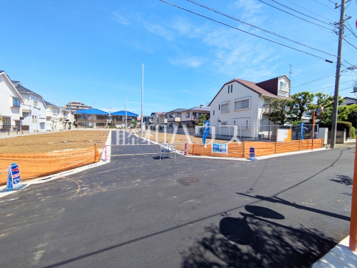 接道状況および現場風景　【三鷹市上連雀９丁目】