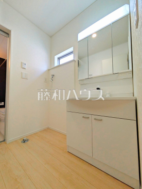 2号棟　洗面室　【府中市清水が丘３丁目】
