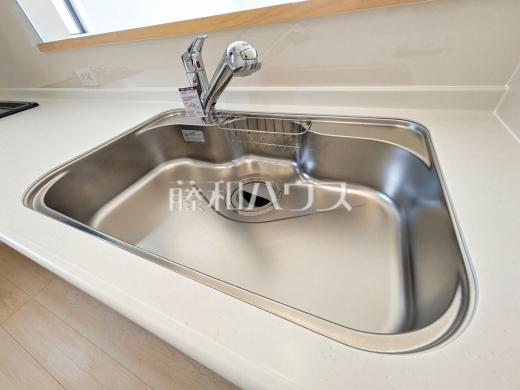 2号棟　キッチン　【府中市清水が丘３丁目】