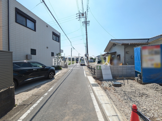 接道状況および現場風景　【春日井市町屋町】