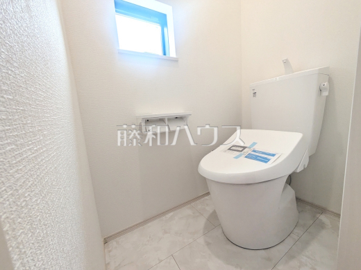 A号棟　トイレ　【春日市春日原東町４丁目】