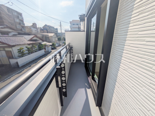 B号棟　バルコニー　【春日市春日原東町４丁目】
