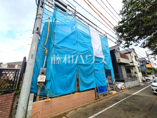≪接道状況≫第三者機関により住宅の品質や性能を評価し「安心・安全」を保証する【住宅性能評価書】を取得しております。【府中市押立町５丁目】