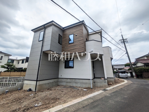 2号棟　外観　【春日井市如意申町２丁目】
