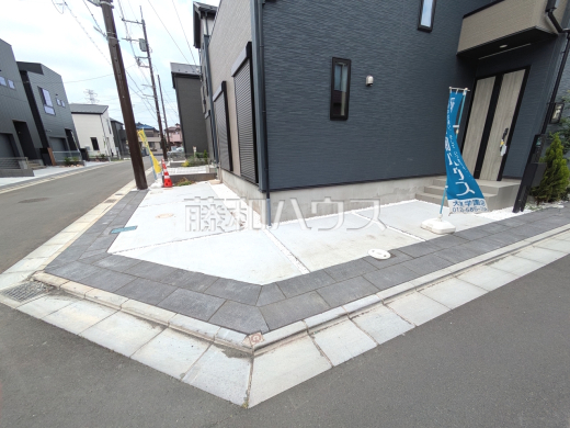 20号棟　カースペース　【新座市池田４丁目】
