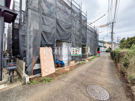 接道状況および現場風景　【西東京市中町６丁目】 平日のご案内も可能です。まずはお気軽にお問合せ下さいませ。 