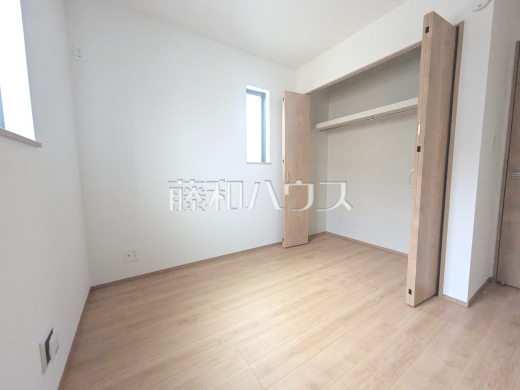 A号棟　居室　【三鷹市新川４丁目】
