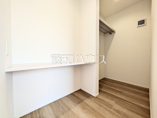 2号棟　収納　【府中市分梅町３丁目】