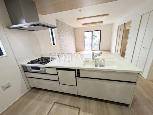 2号棟　キッチン　【府中市分梅町３丁目】