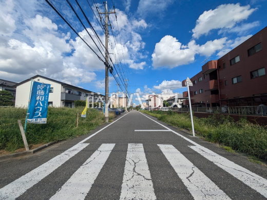接道状況および現場風景　【日野市万願寺５丁目】
