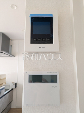 1号棟 TVモニター付きインターホン 【世田谷区北烏山1丁目】 TVモニター付きインターホンのため訪問者がひと目で分かります