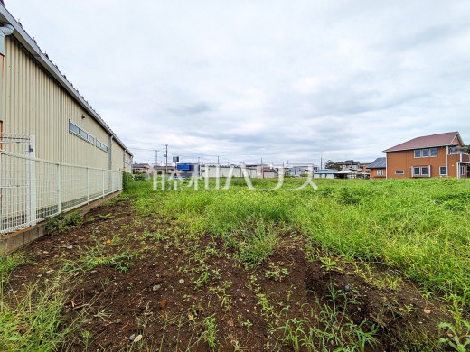 現場風景　同時期に生活をスタートさせるご家族の多い分譲地は、困ったときも心強い存在になりそうですね！【東久留米市下里２丁目】