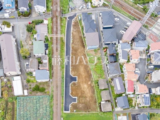 ≪航空写真≫　家族みんなで創る、楽しむ、自由設計分譲地！　【府中市白糸台４丁目】