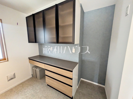 C号棟 カップボード 【杉並区宮前5丁目】