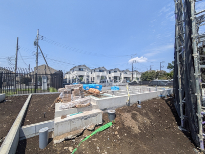 三鷹市野崎１丁目