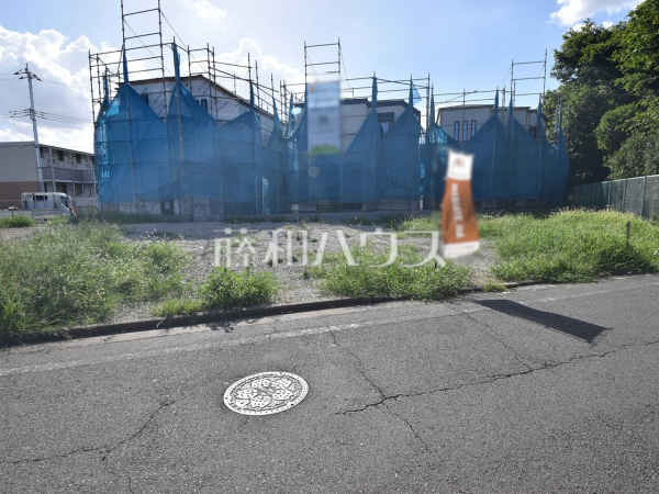 4号地付近　現地写真　【練馬区東大泉７丁目】大手ハウスメーカーから、弊社提携工務店まで幅広くご紹介をさせていただきます。