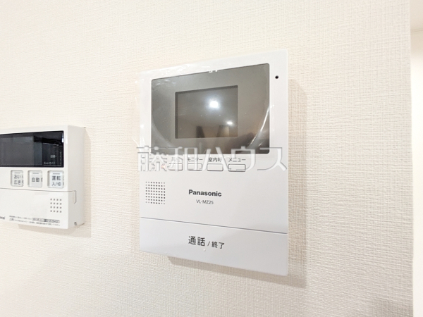 防犯に役立つTVモニター付きインターホン　【練馬区大泉学園町８丁目】