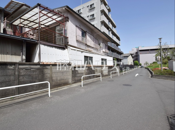 接道状況および現場風景　【西東京市芝久保町５丁目】