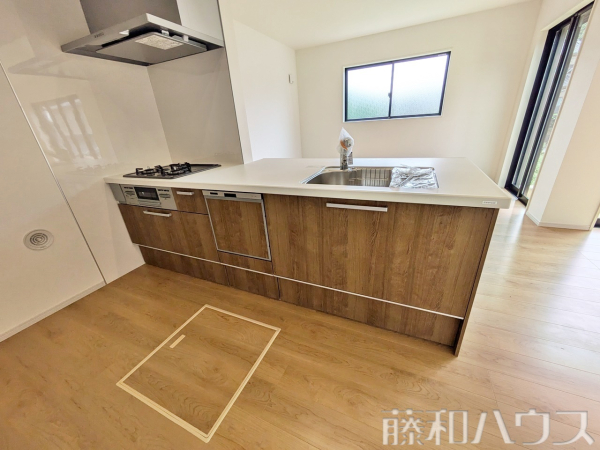キッチン　【名古屋市守山区大字中志段味字南原】