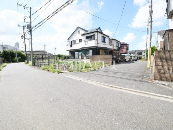 接道状況および現場風景　【東久留米市神宝町１丁目】理想をかなえる自由設計の土地！ぜひ皆様の「こんな家に住みたい！」をお聞かせ下さい。  

