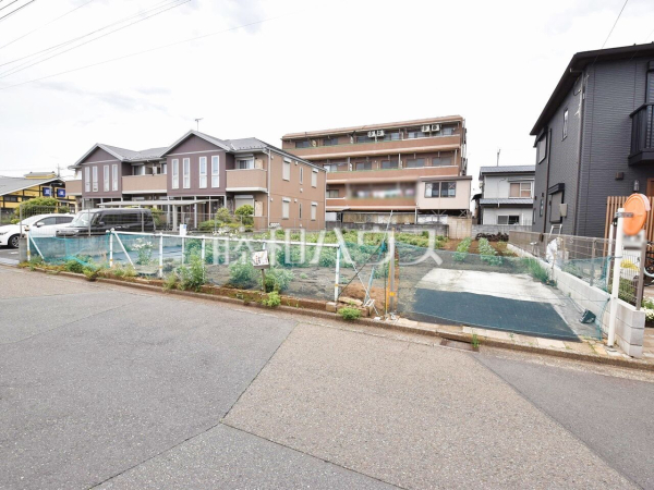 現場風景　【東大和市仲原３丁目】 見学はしたいけど、なかなか時間が取れない・・・そんな方に出勤前や仕事終わりにマイホームを見学できるサポートをいたします。 