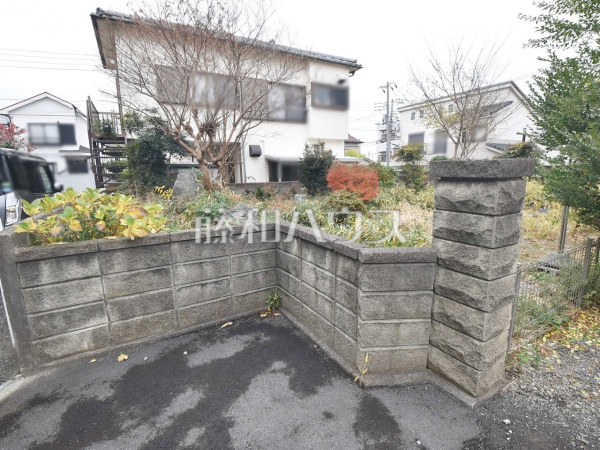 現地写真(現況：古屋あり)　【東村山市青葉町３丁目】