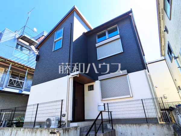 外観　【八王子市絹ケ丘２丁目】
お住まい探しは、家の良し悪しだけでなく周辺環境も重要なポイントです。ぜひ一度お客様の目でご覧ください。　