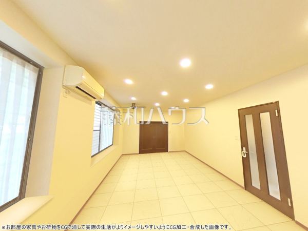 リビング　※お部屋の家具やお荷物をCGで消して実際の生活がよりイメージしやすいようにCG加工・合成した画像です。【立川市高松町１丁目】