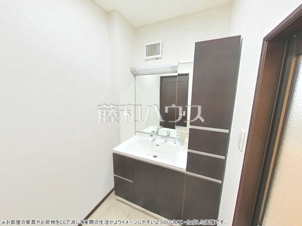 洗面室　※お部屋の家具やお荷物をCGで消して実際の生活がよりイメージしやすいようにCG加工・合成した画像です。【立川市高松町１丁目】