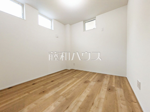 サービスルーム　【所沢市大字久米】