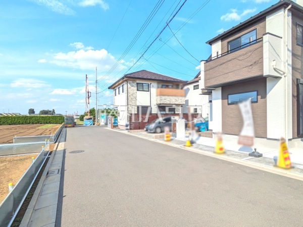 接道状況および現場風景　【小平市小川町１丁目】