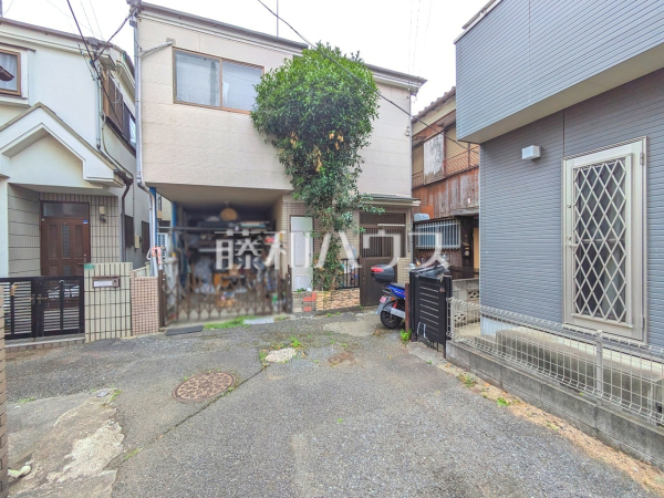 現地写真（現況：古屋有）　【新座市栄２丁目】