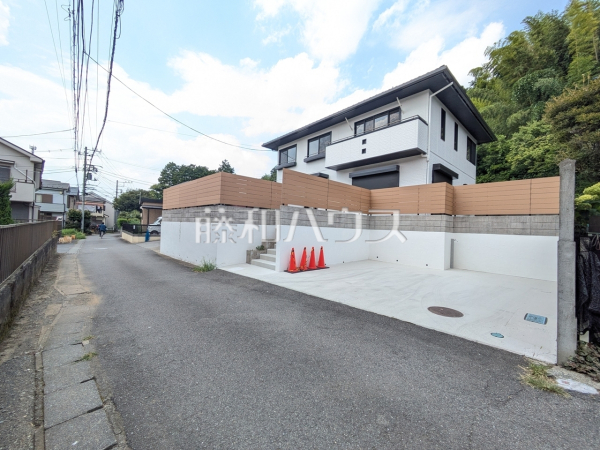 接道状況および現場風景 【八王子市片倉町】 接道状況および現場風景 【八王子市片倉町】