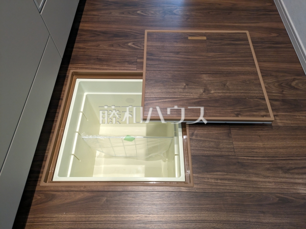床下収納 【八王子市片倉町】 床下収納 【八王子市片倉町】