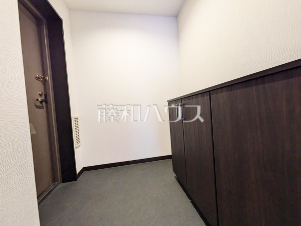 玄関　【ガーデンハイツ小平1番館】