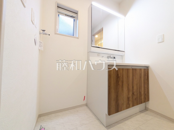 洗面室　【八王子市泉町】