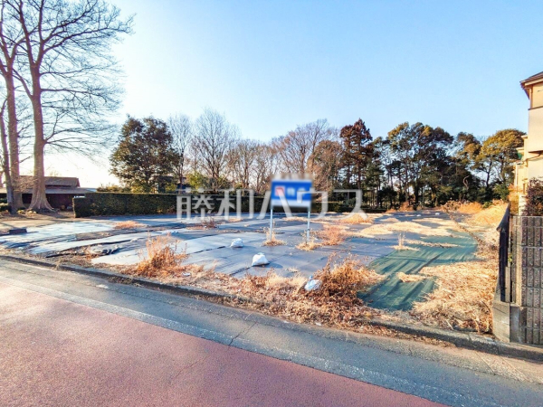 現地写真　【清瀬市中里６丁目】 見学はしたいけど、なかなか時間が取れない・・・そんな方に出勤前や仕事終わりにマイホームを見学できるサポートをいたします。 