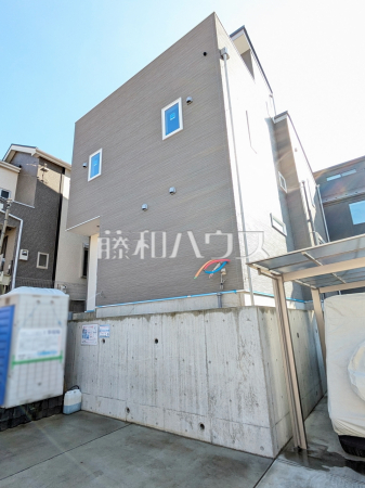D号棟　外観　【多摩市南野２丁目】
日当たり良好いつでもあたたかい空気が家中を包み込みます