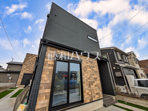 現場風景　【所沢市向陽町】
堂々完成、いつでもご内覧いただけます！ぜひ実物をご覧いただきたく思います。喜んでご案内いたしますのでお気軽にお問合せ下さい。　