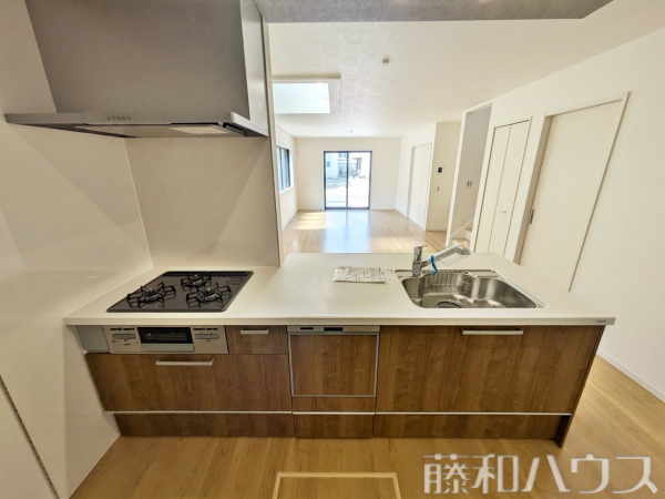 3号棟　キッチン　【名古屋市北区西味鋺３丁目】