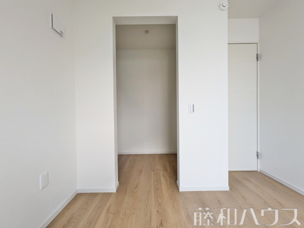 3号棟　洗面室　【名古屋市北区西味鋺３丁目】