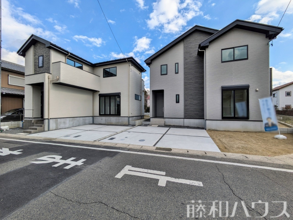 全景　手前2号棟　【小牧市中央４丁目】