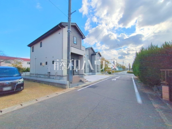 接道状況および現場風景　【小牧市中央４丁目】