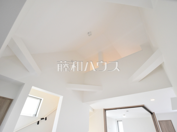 A号棟　リビング　【国分寺市光町１丁目】