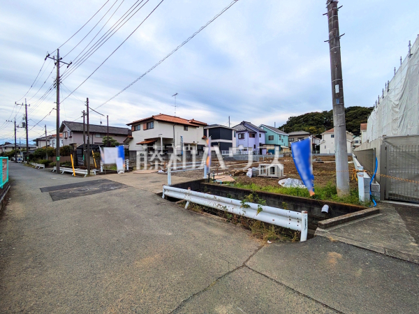 接道状況および現場風景　【日野市大字日野】