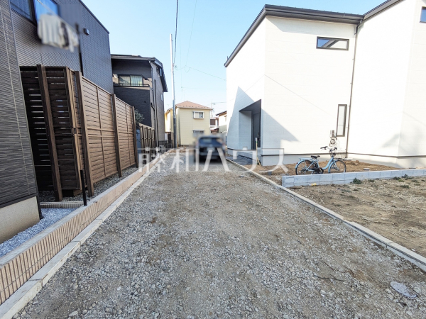 接道状況および現場風景　【所沢市大字上安松】