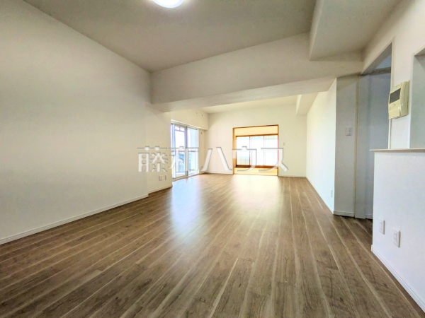 リビング　【長峰杜の三番街3号棟】