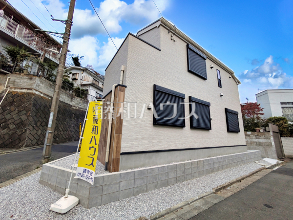 外観　【調布市入間町３丁目】
堂々完成、いつでもご内覧いただけます！ぜひ実物をご覧いただきたく思います。喜んでご案内いたしますのでお気軽にお問合せ下さい。　