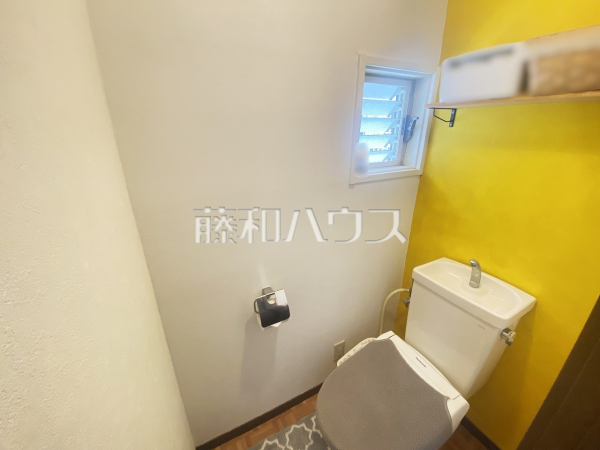 トイレ　【三鷹市中原１丁目】