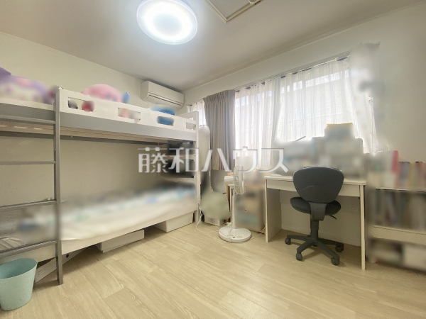 居室　【三鷹市中原１丁目】